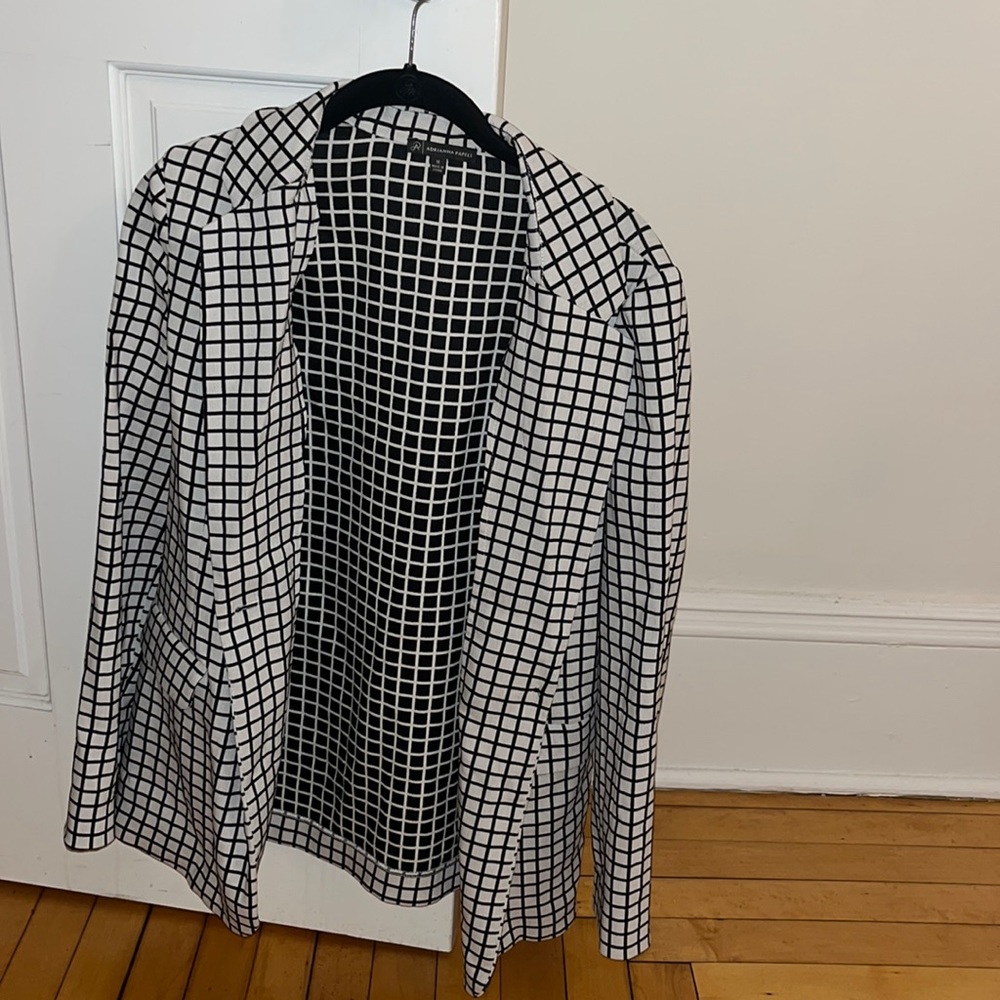 Black and white checkered jacket/blazer.